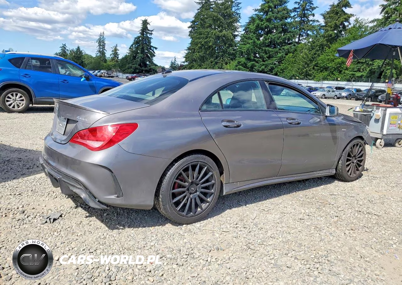 2016 Mercedes-Benz Cla 250 4Matic VIN:WDDSJ4GB2GN306320 - 3