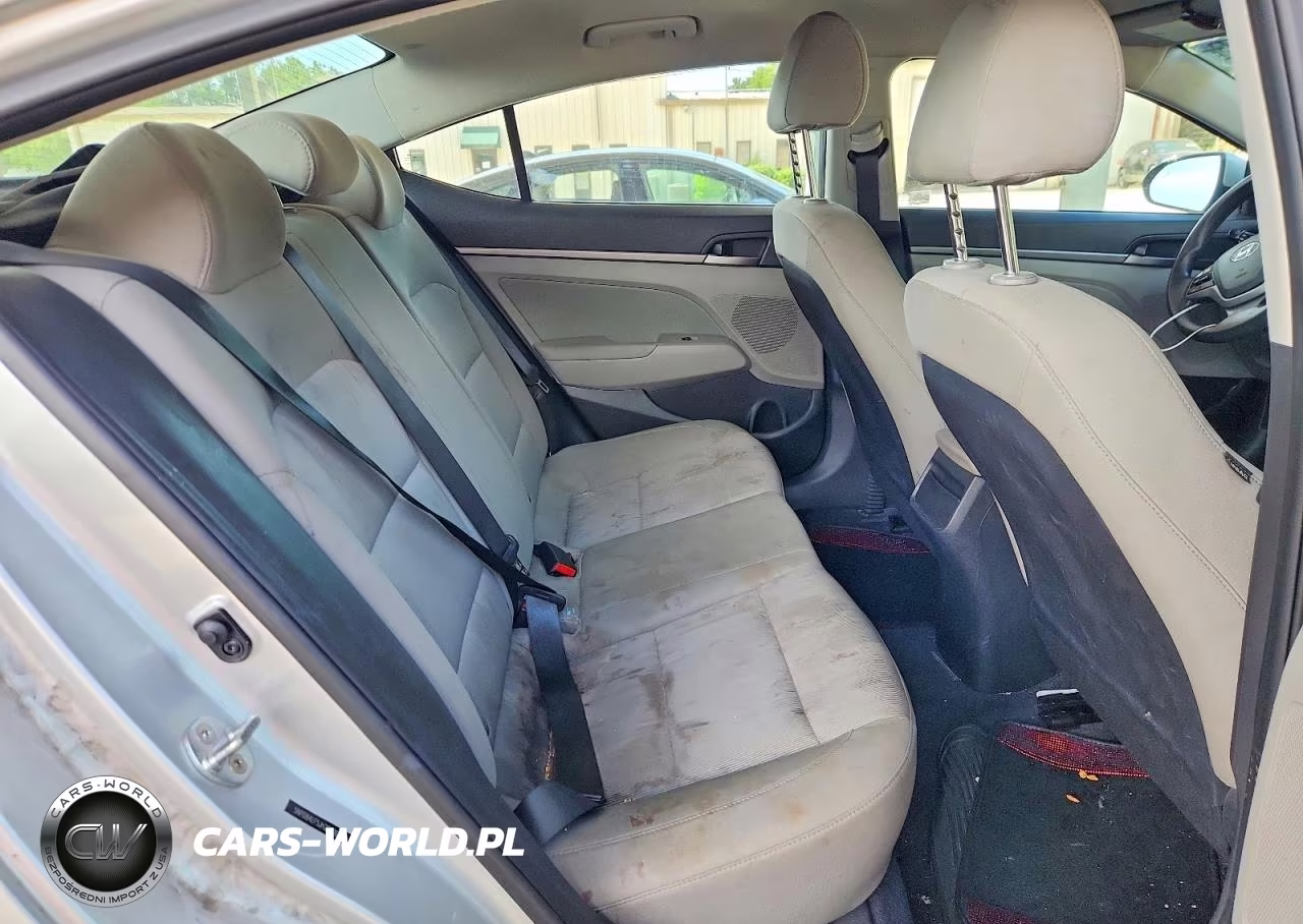2018 Hyundai Elantra Sel VIN:5NPD84LF5JH296204 - 10