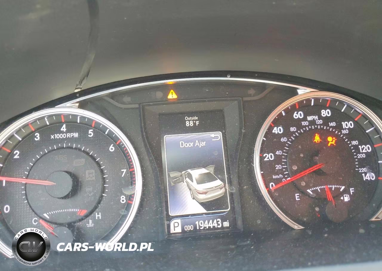 2016 Toyota Camry Se VIN:4T1BF1FK0GU532997 - 9