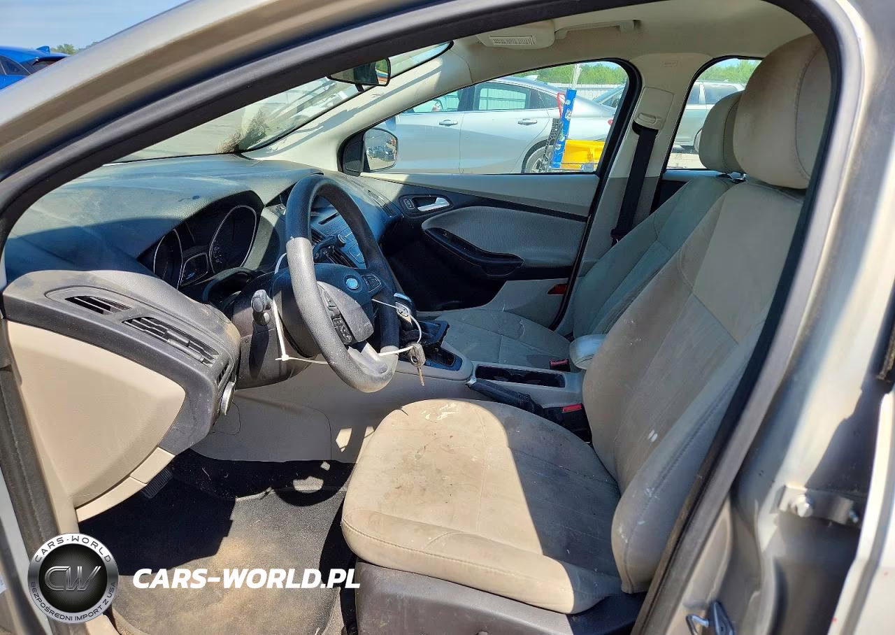2016 Ford Focus Se VIN:1FADP3F22GL266349 - 7