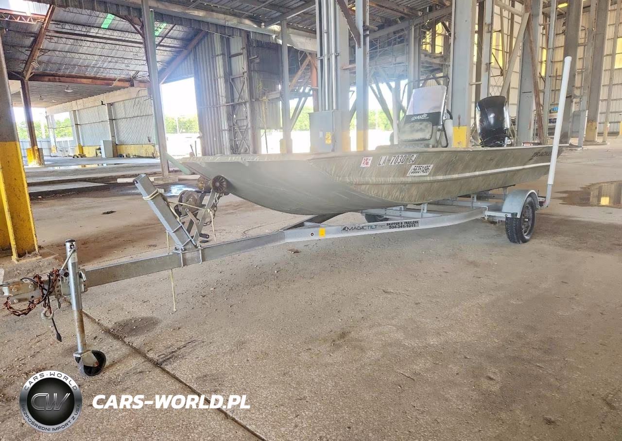 TRACKER BOAT VIN:BUJ03244L819 - 2