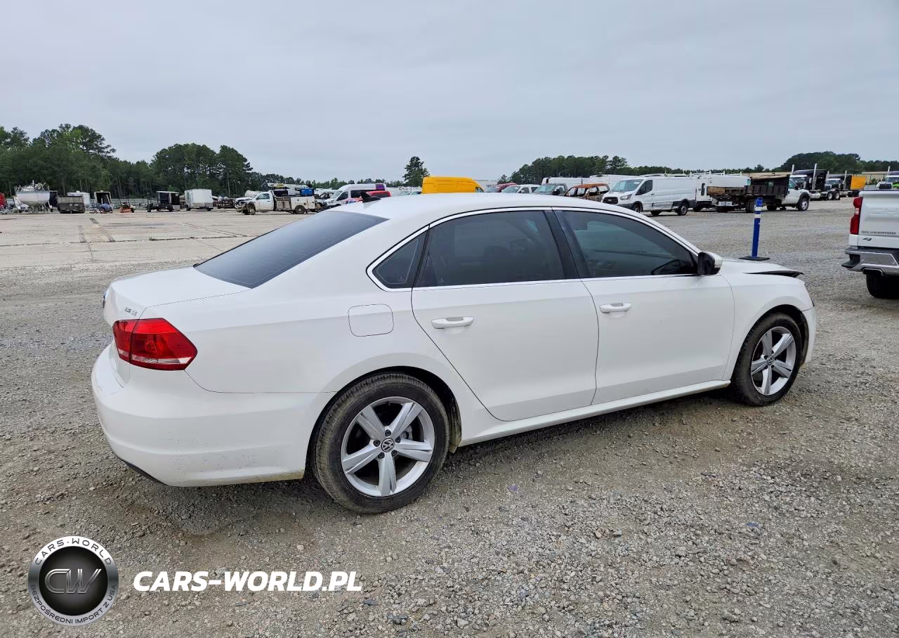 2014 Volkswagen Passat Se VIN:1VWBT7A34EC036794 - 3
