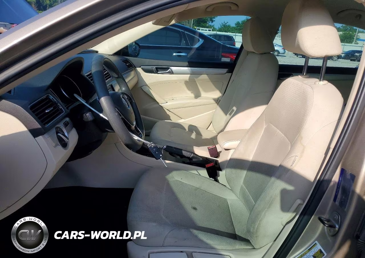 2017 Volkswagen Passat S VIN:1VWAT7A39HC034488 - 7