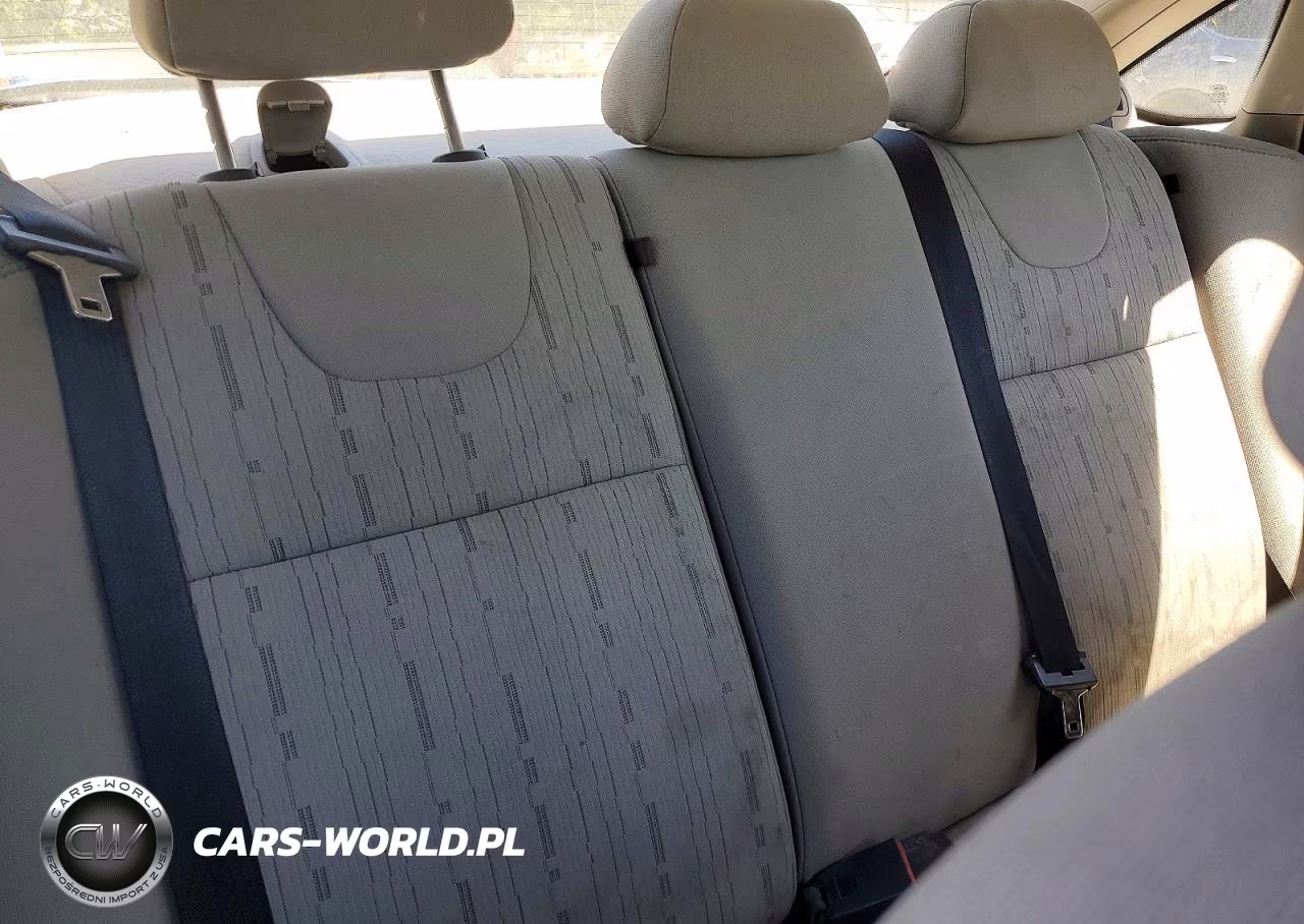 2009 Ford Focus Se VIN:1FAHP35N89W244290 - 10