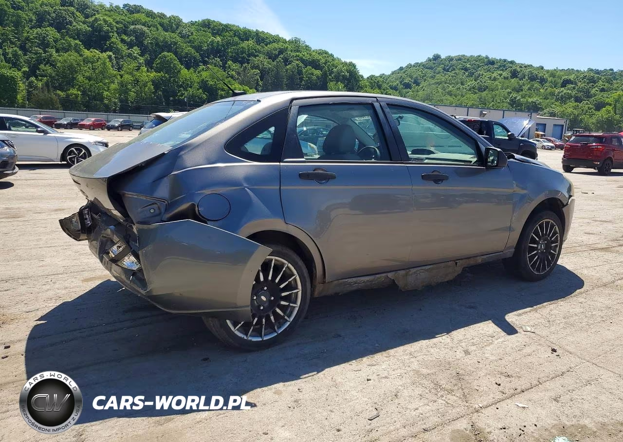 2009 Ford Focus Se VIN:1FAHP35N89W244290 - 3