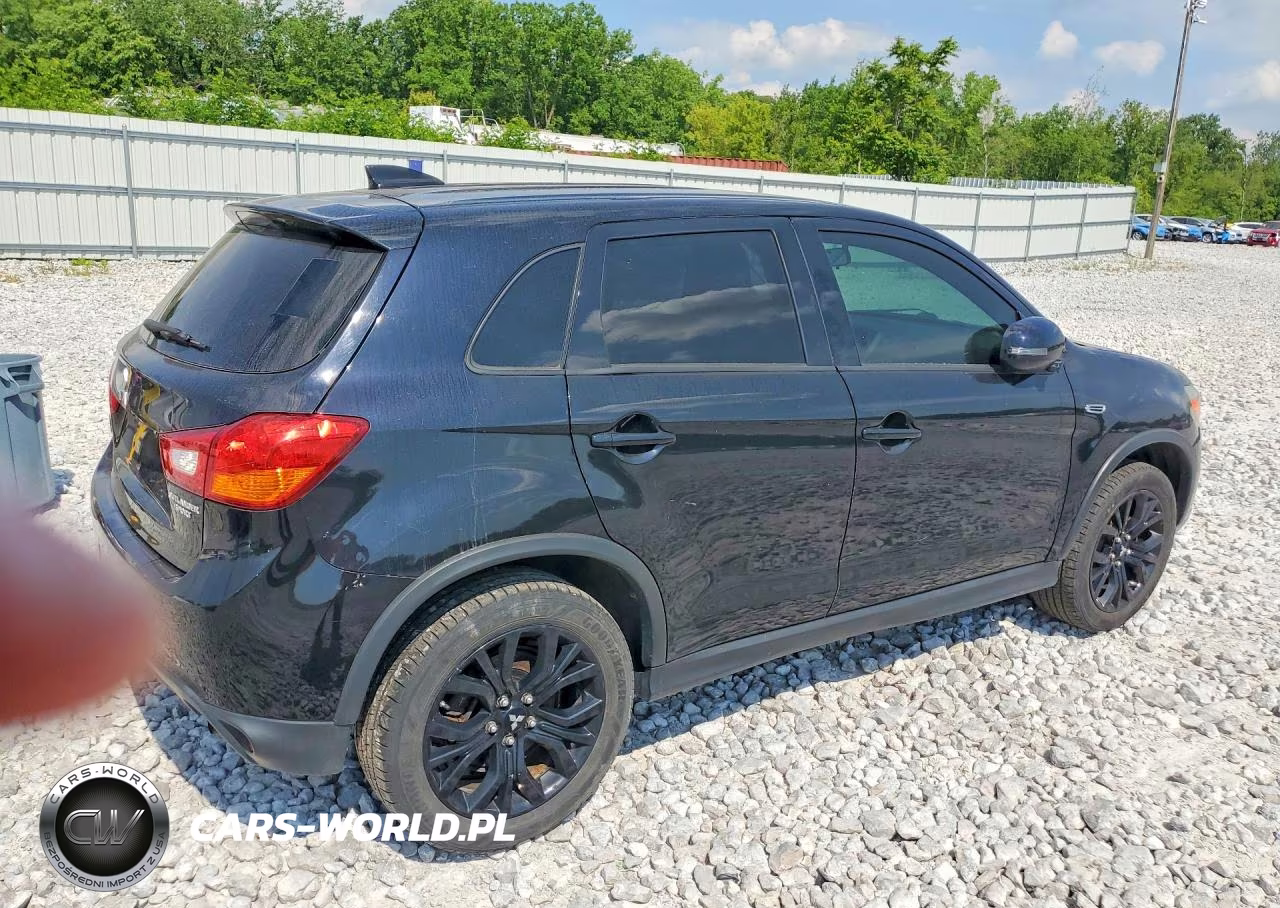2017 Mitsubishi Outlander Sport Es VIN:JA4AR3AU6HZ037570 - 3