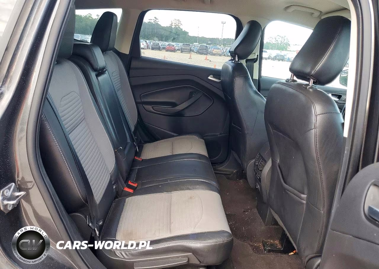 2019 Ford Escape Se VIN:1FMCU9GDXKUB80903 - 11