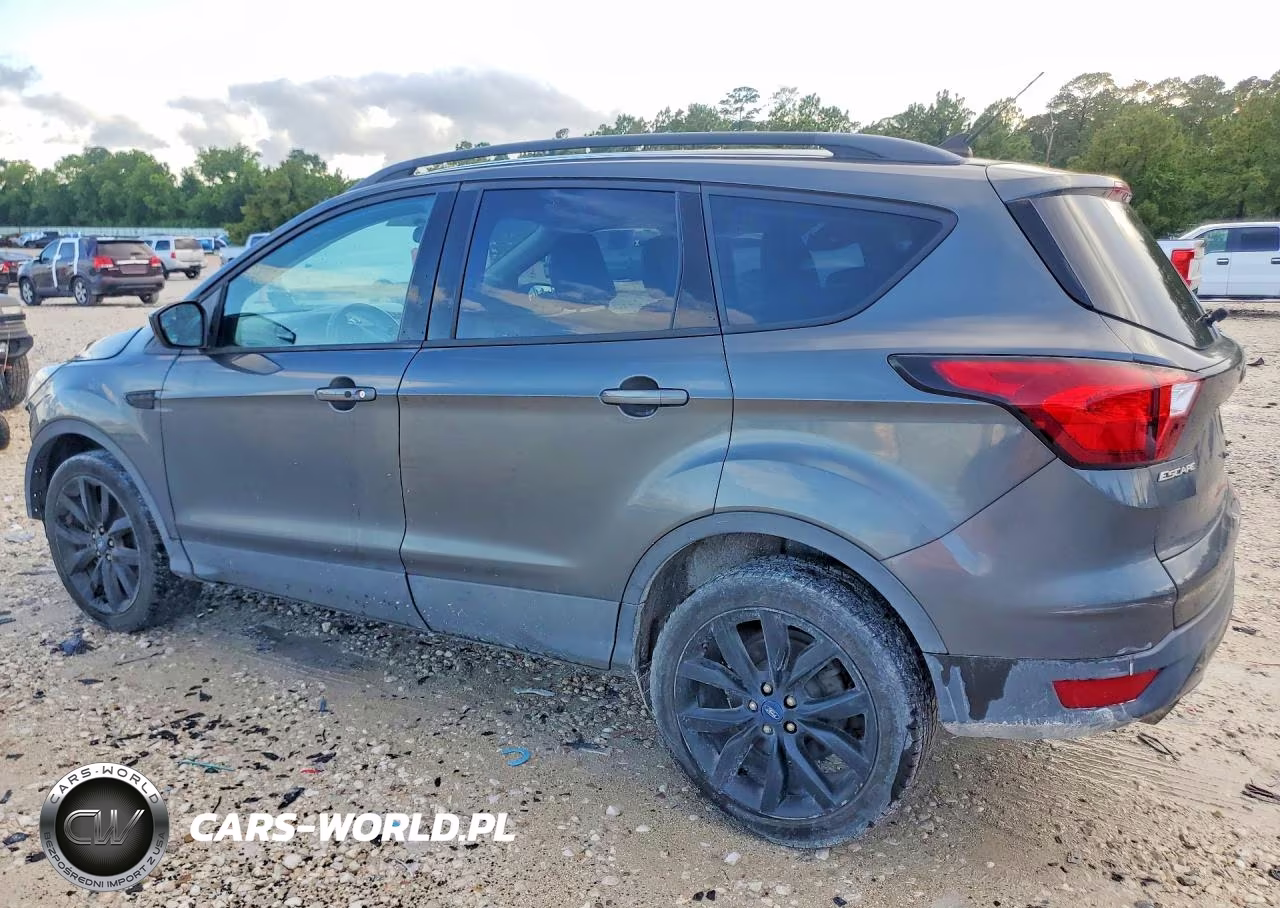 2019 Ford Escape Se VIN:1FMCU9GDXKUB80903 - 2