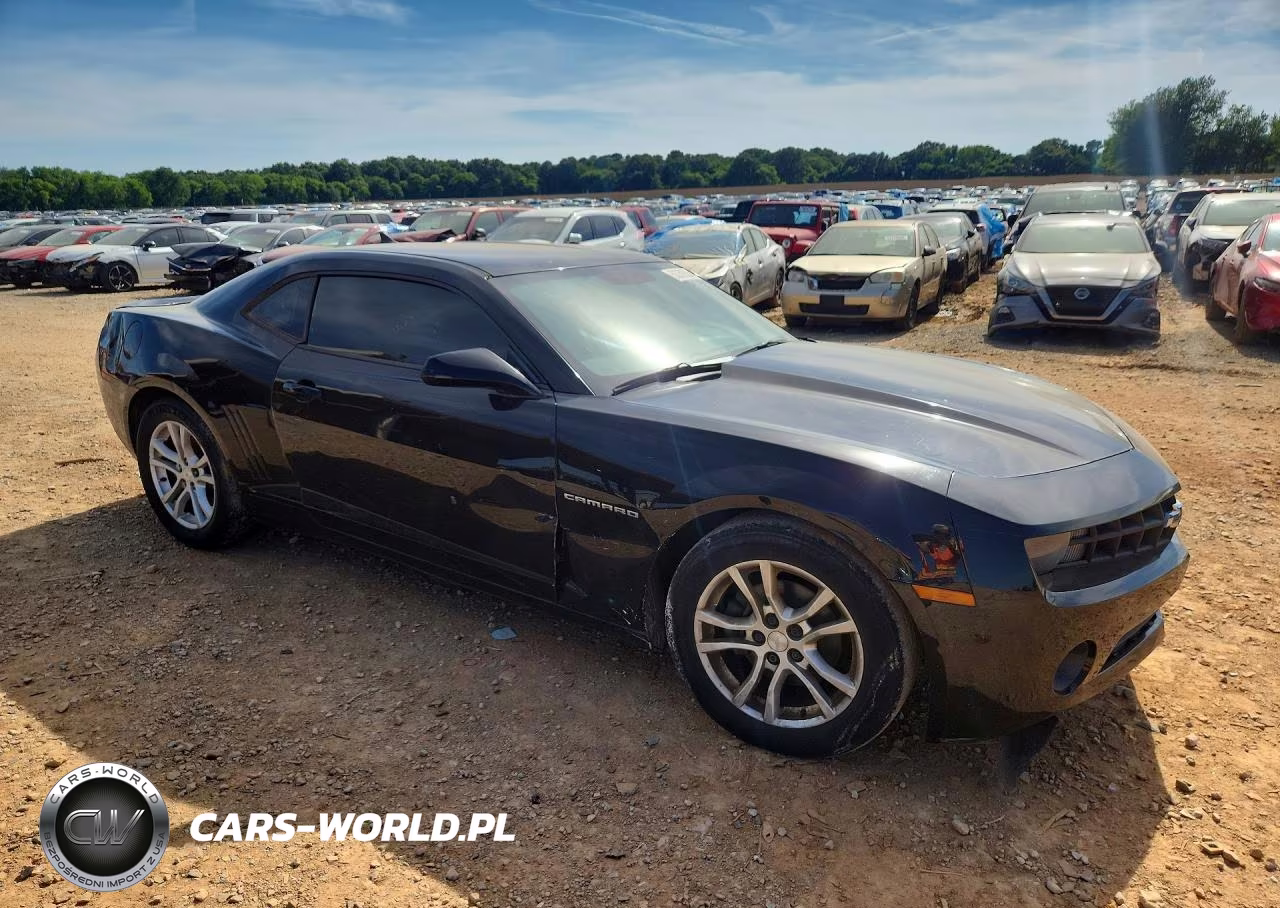 2013 Chevrolet Camaro Ls VIN:2G1FA1E37D9128174 - 4