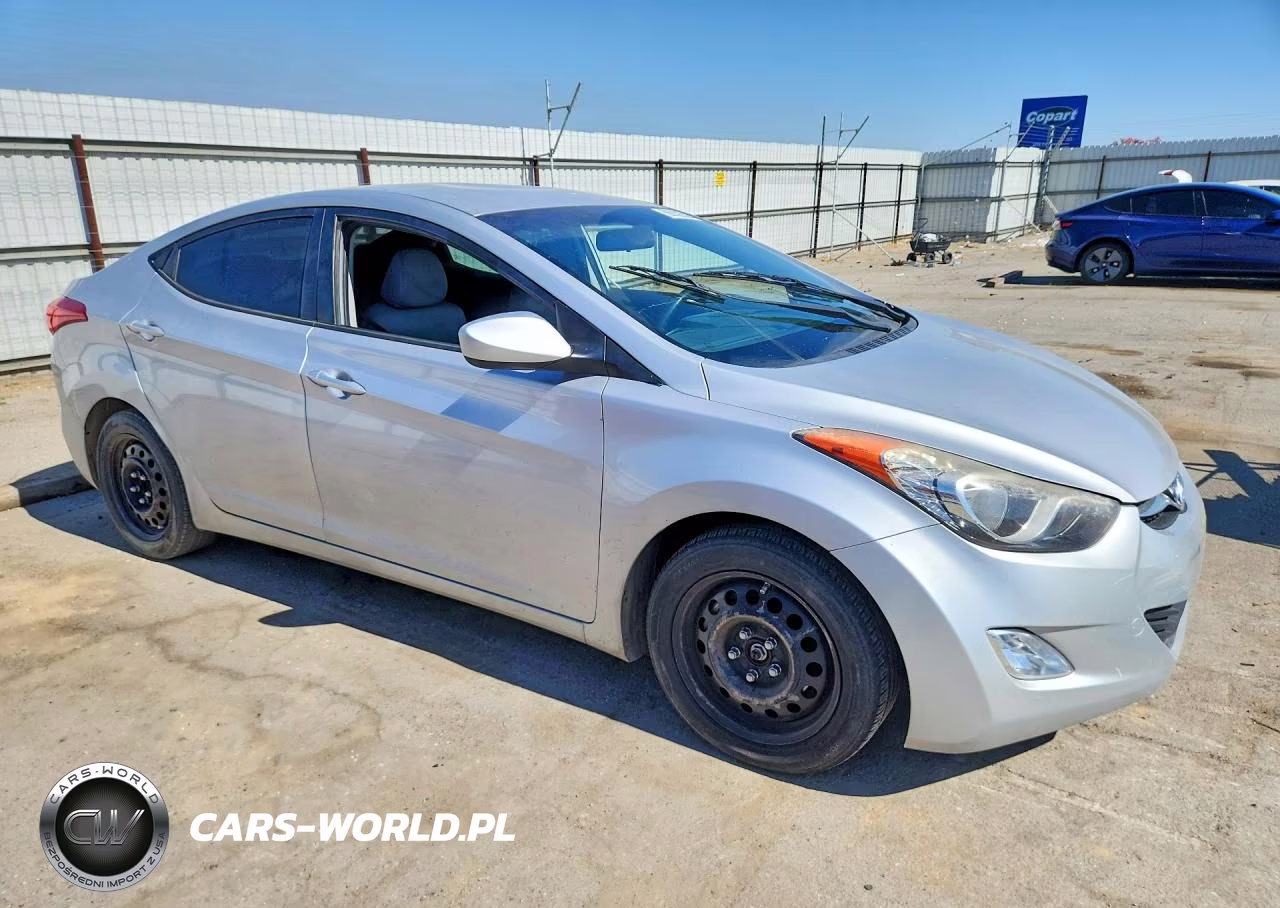 2012 Hyundai Elantra Gls VIN:KMHDH4AE4CU403385 - 4