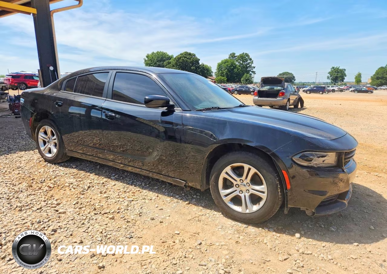 2019 Dodge Charger Sxt VIN:2C3CDXBG6KH664827 - 4