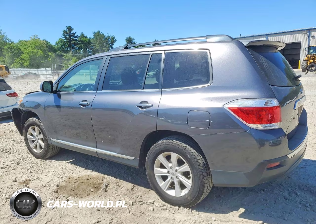 2012 Toyota Highlander Base VIN:5TDBK3EH3CS170079 - 2
