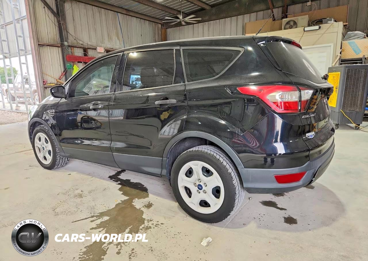 2018 Ford Escape S VIN:1FMCU0F7XJUA28299 - 2