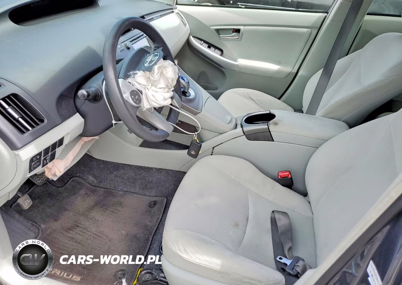 2012 Toyota Prius Three VIN:JTDKN3DU2C1485085 - 7