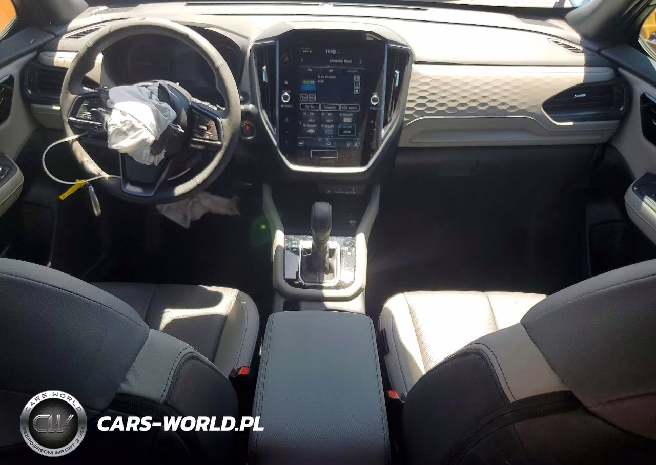 2025 Subaru Forester Limited VIN:JF2SLDRC4SH502309 - 8