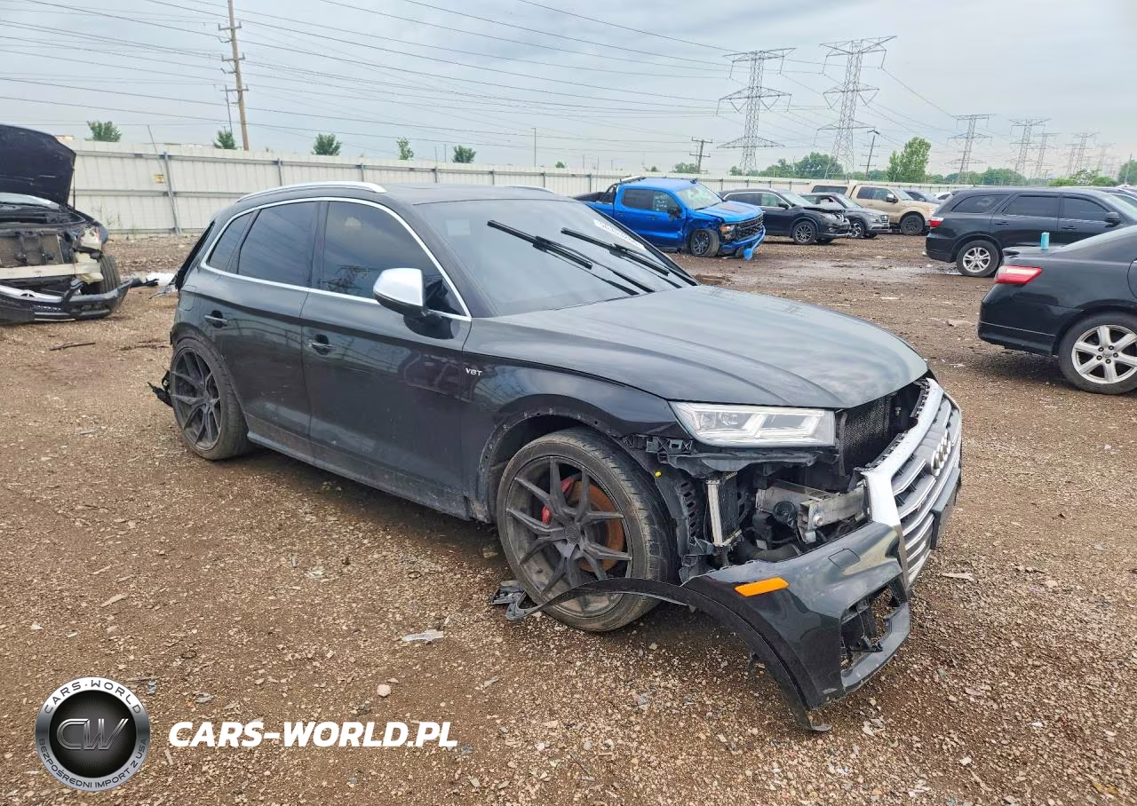 2018 Audi Sq5 Premium Plus VIN:WA1A4AFY4J2022515 - 4