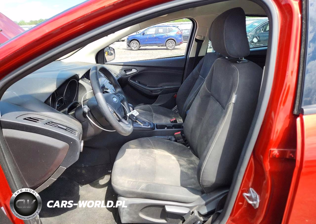 2018 Ford Focus Se VIN:1FADP3K22JL308905 - 7