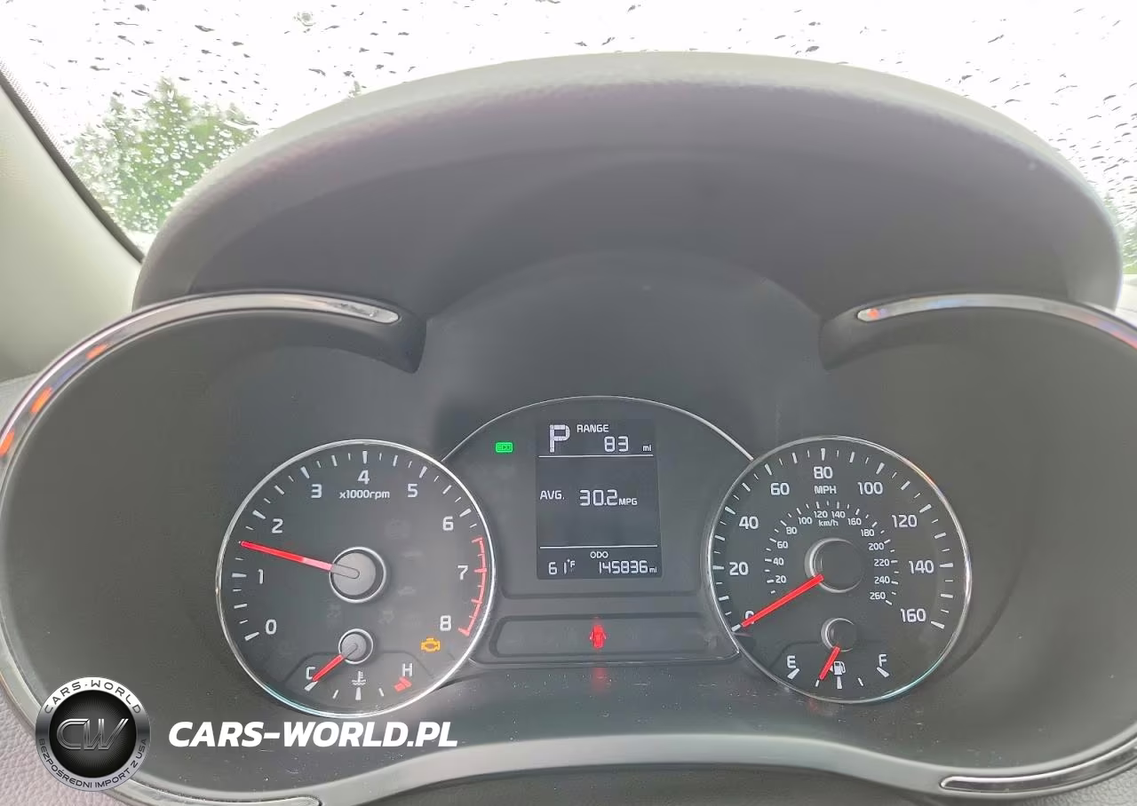 2018 Kia Forte Lx VIN:3KPFK4A78JE214962 - 9