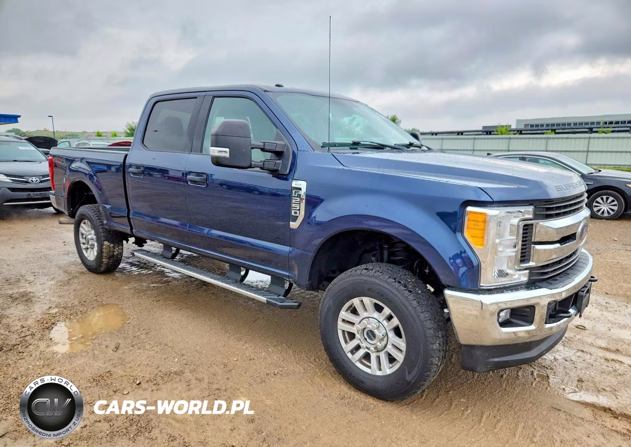 2017 Ford F250 Super Duty VIN:1FT7W2B67HEE56747 - 4