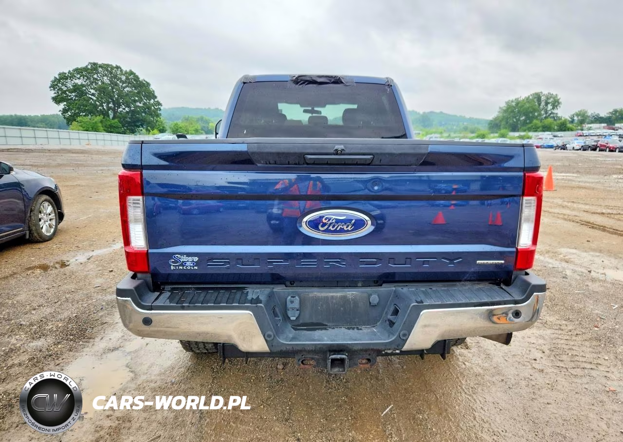 2017 Ford F250 Super Duty VIN:1FT7W2B67HEE56747 - 6