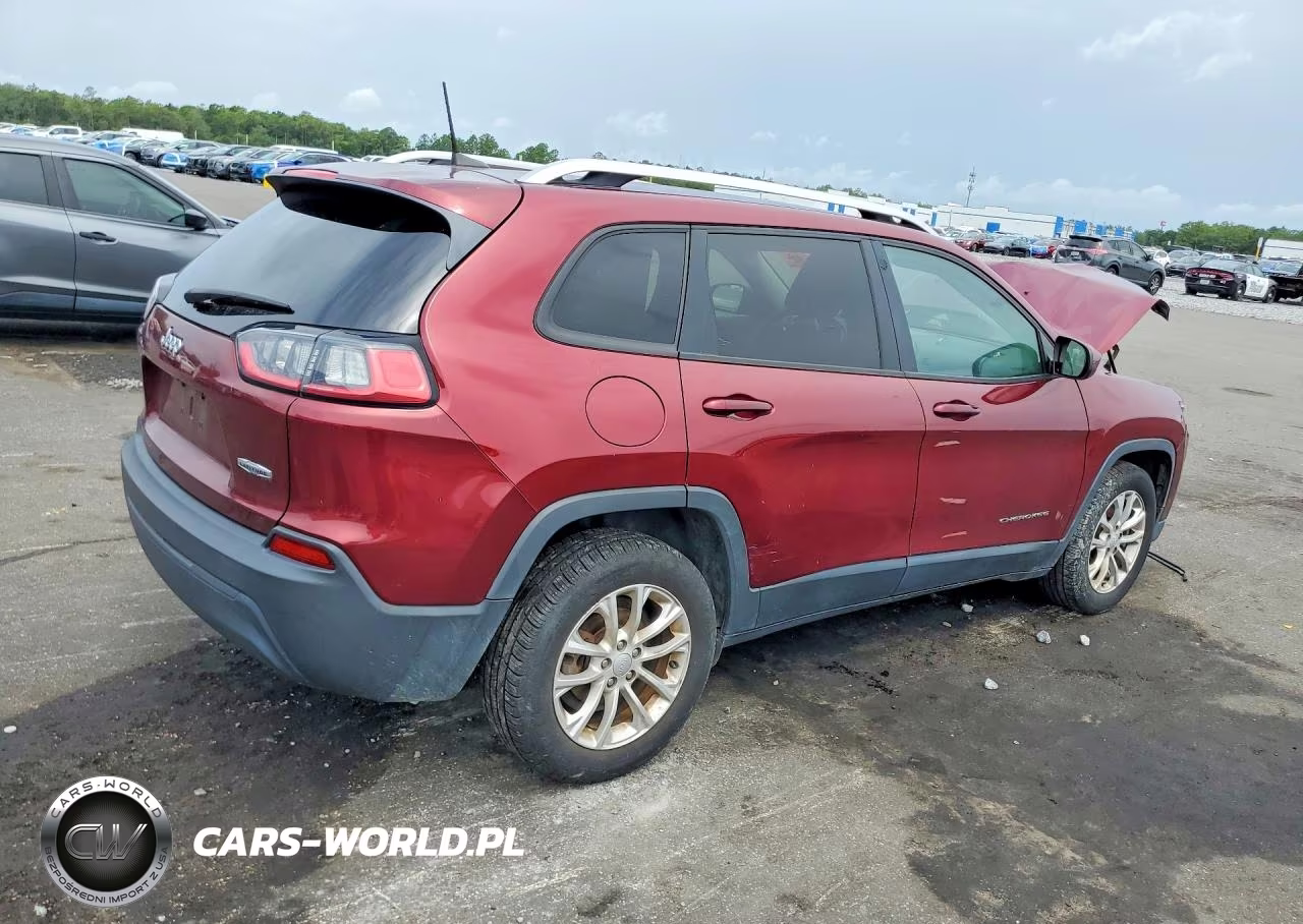 2020 Jeep Cherokee Latitude VIN:1C4PJLCB5LD568560 - 3