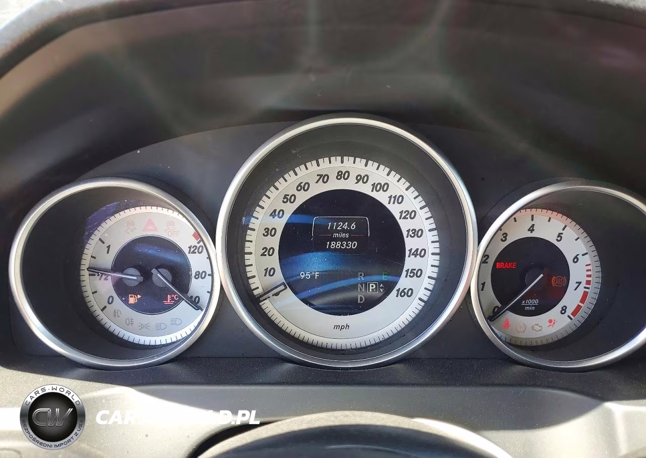2016 Mercedes-Benz E 400 VIN:WDDKJ6FB0GF332096 - 9