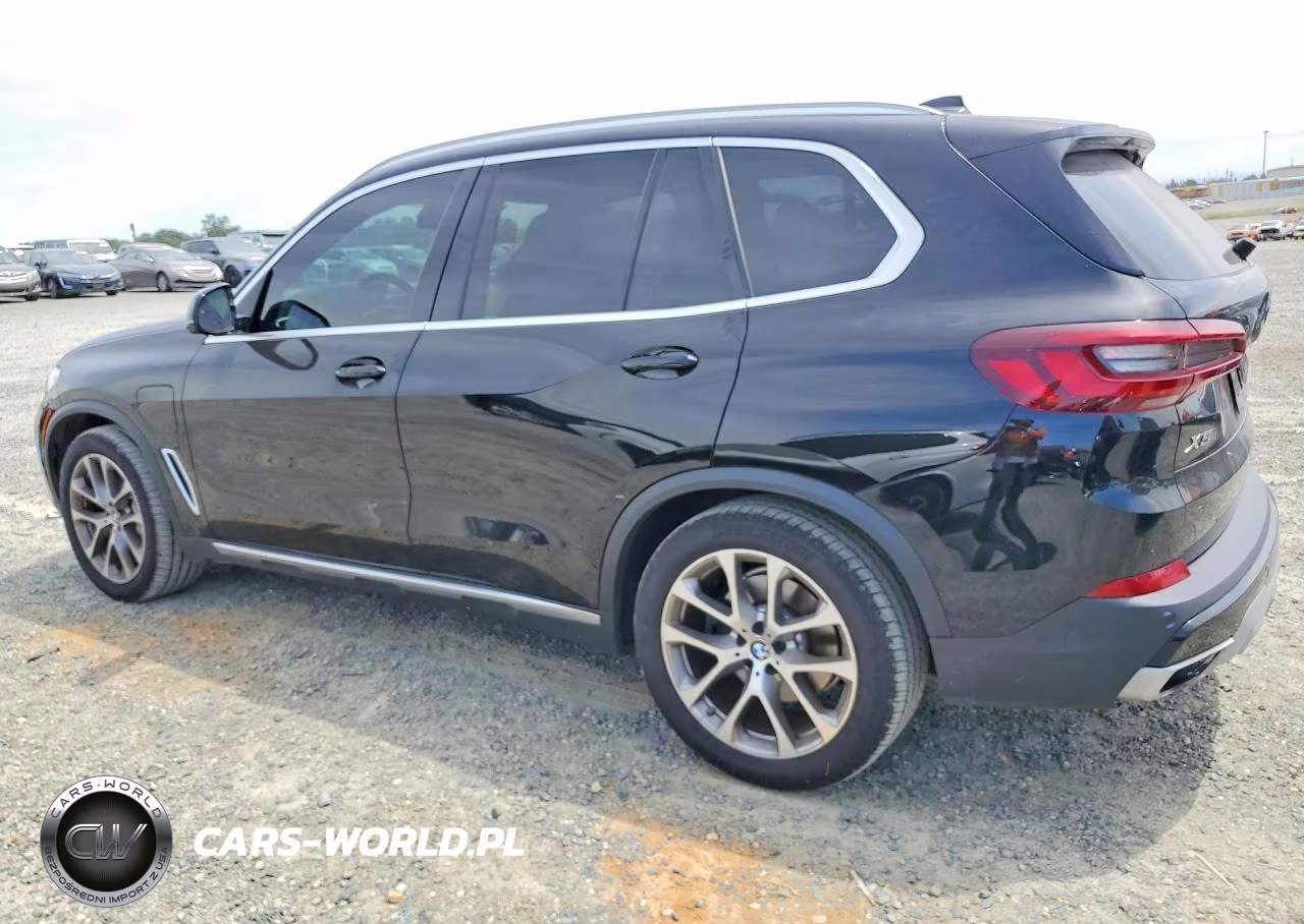 2021 BMW X5 xDrive45E VIN:5UXTA6C08M9F27716 - 2