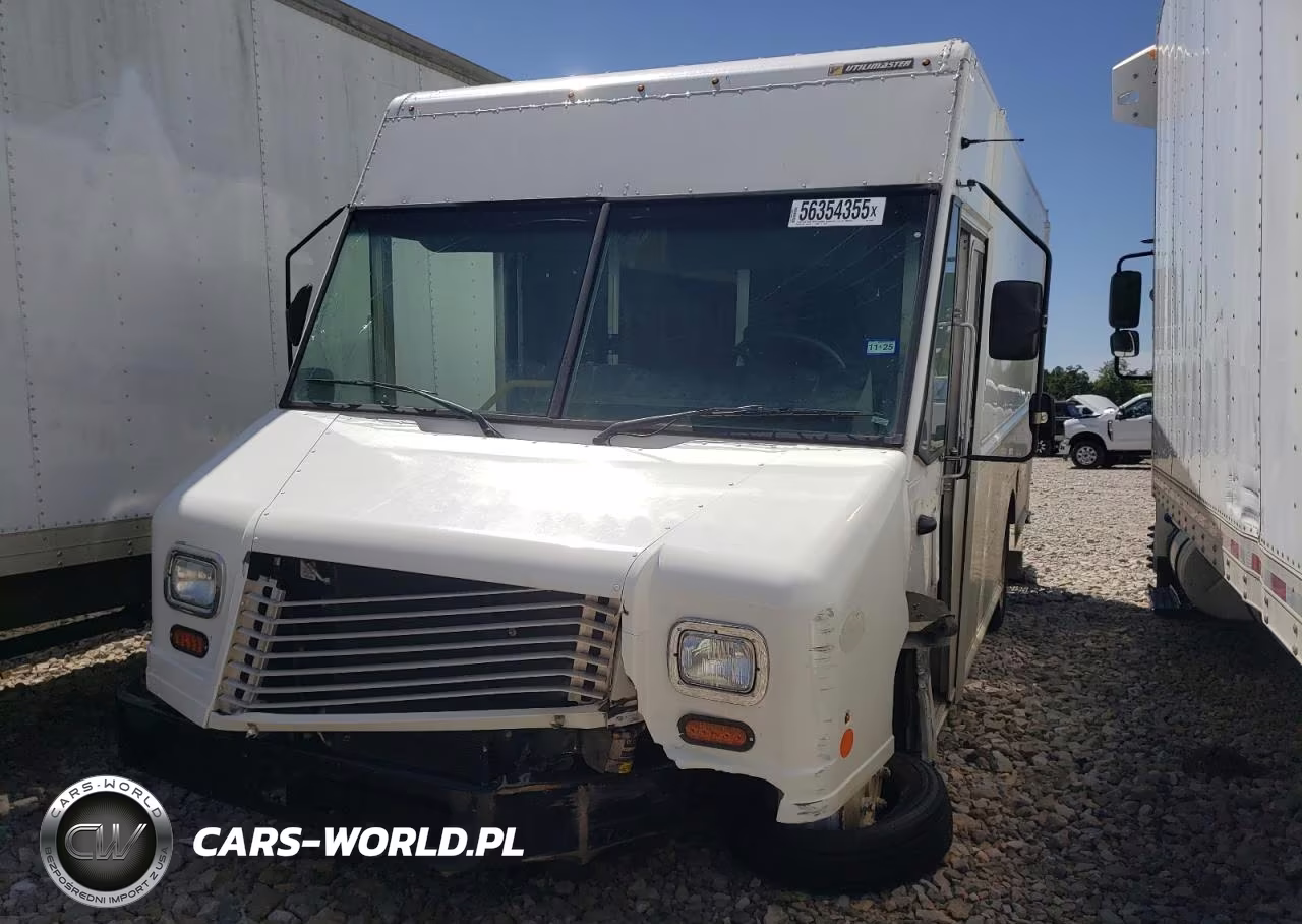2022 Freightliner Chassis M Line Walk-In Van