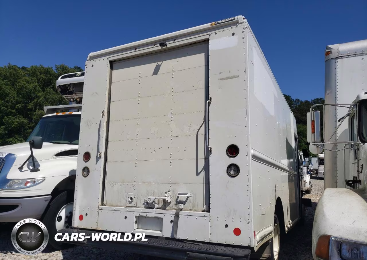 2022 Freightliner Chassis M Line Walk-In Van VIN:4UZAAPFA9NCNT6067 - 3