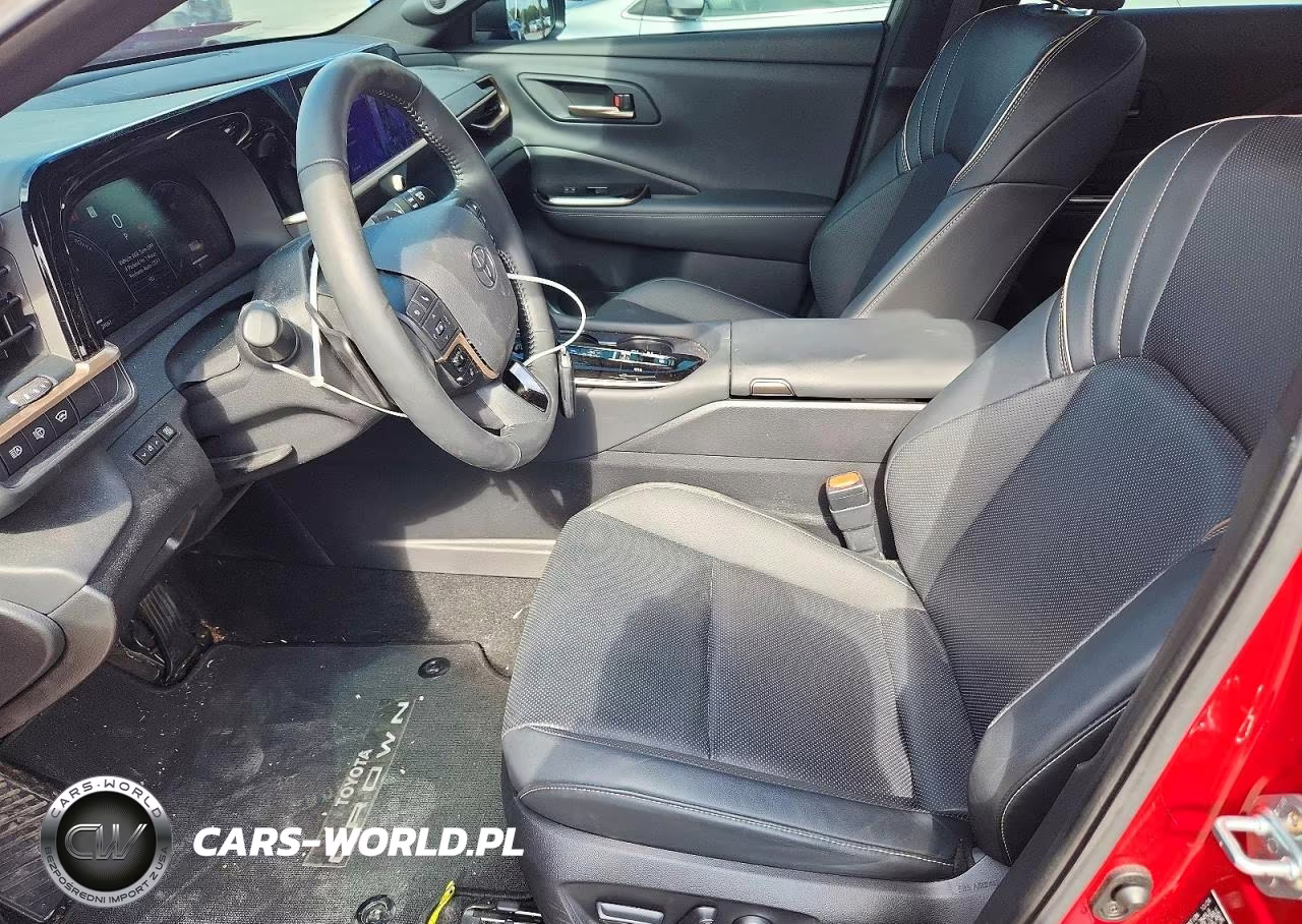 2025 Toyota Crown Signia Limited VIN:JTDACAAJ8S3011337 - 7