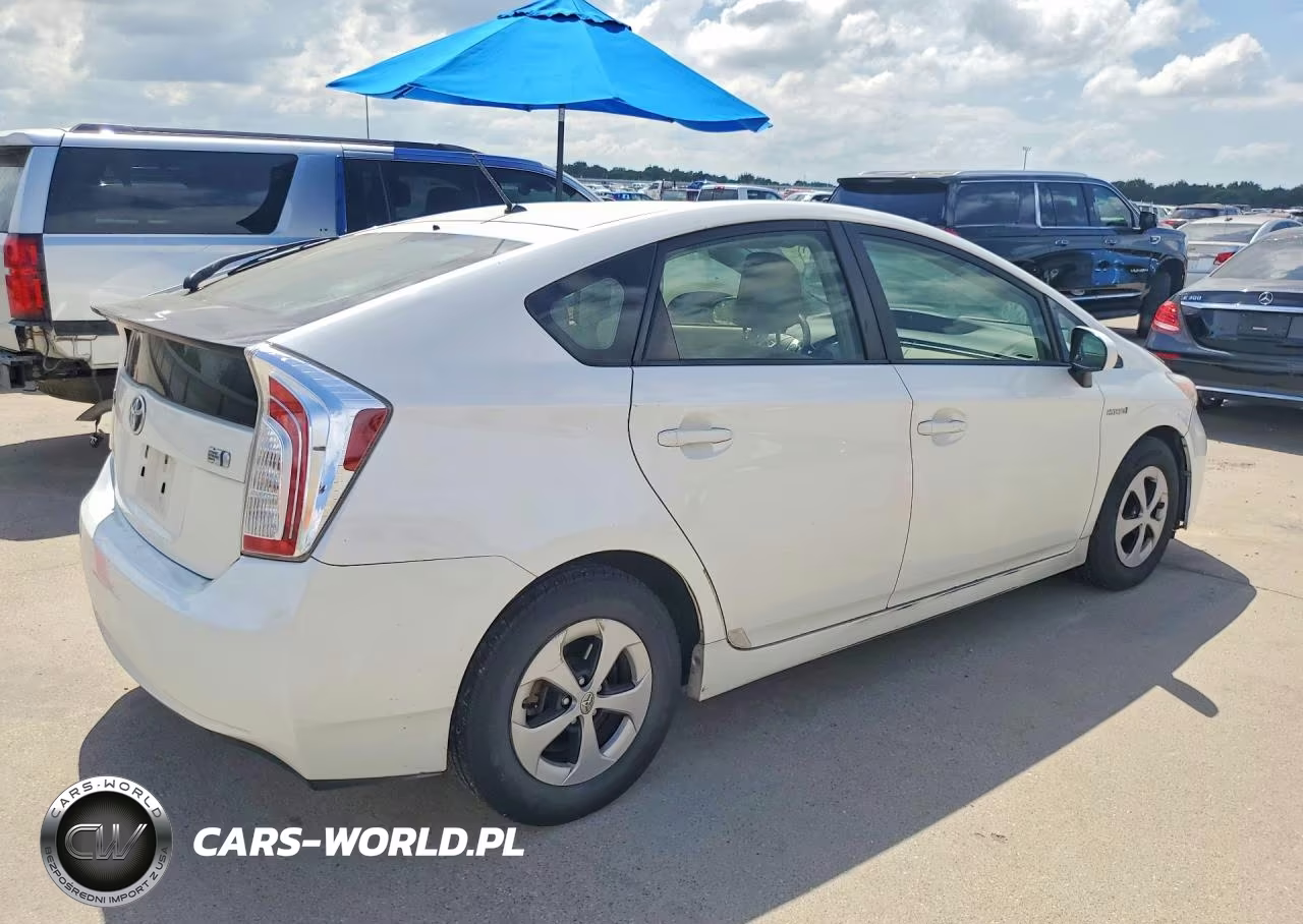 2012 Toyota Prius Two VIN:JTDKN3DU5C5415847 - 3