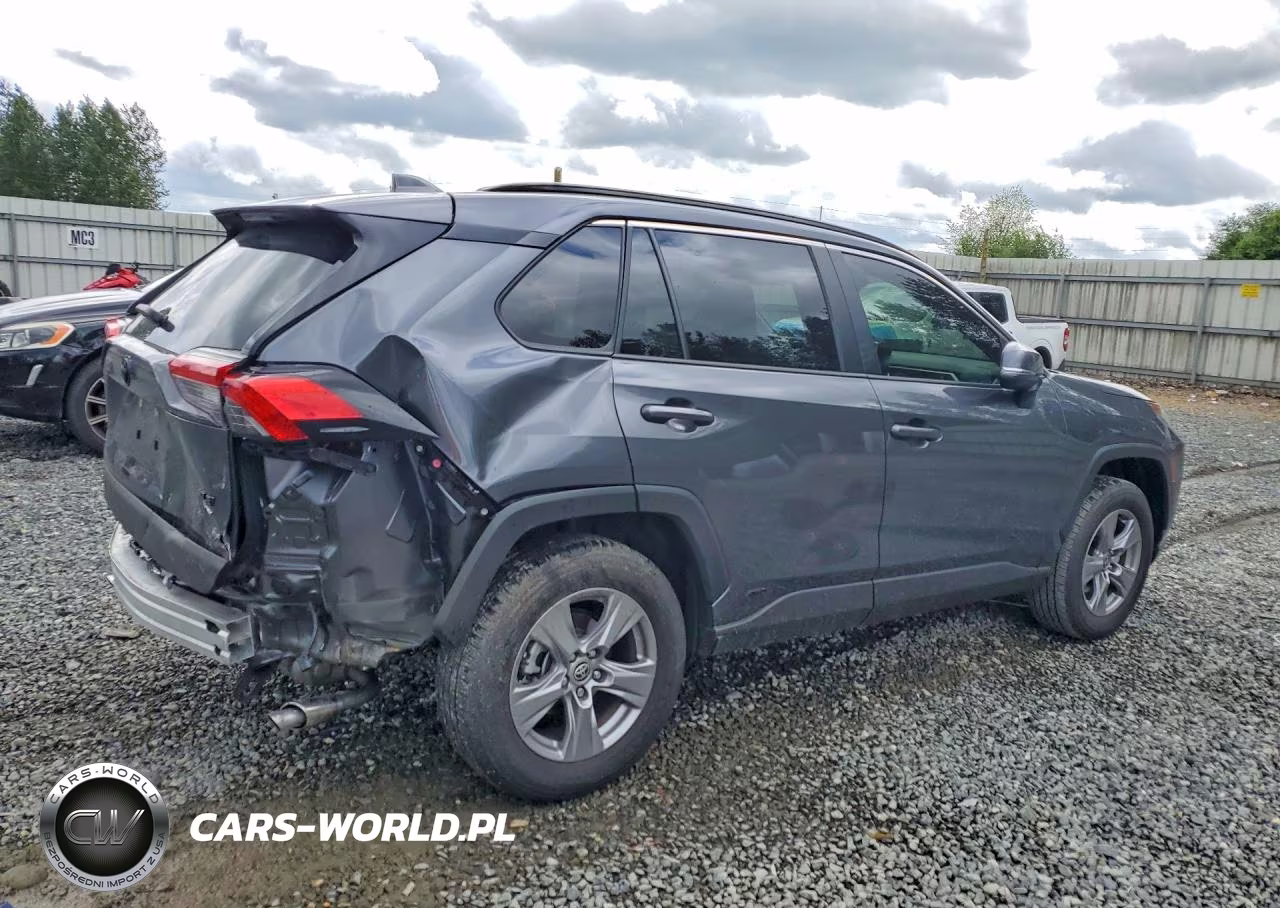 2025 Toyota Rav4 Hybrid Xle VIN:JTMRWRFV4SD298075 - 3