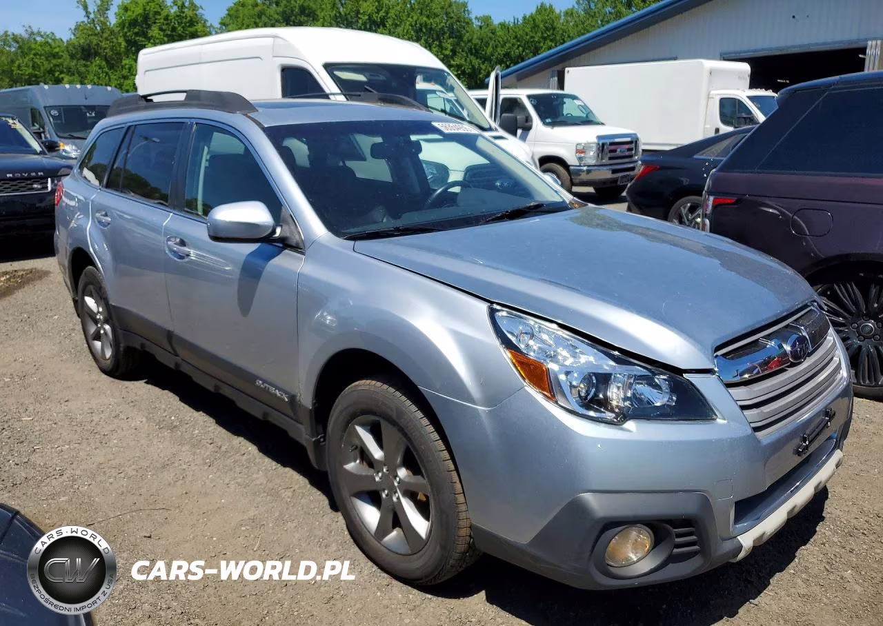 2014 Subaru Outback 3.6R Limited VIN:4S4BRDLC6E2203719 - 4
