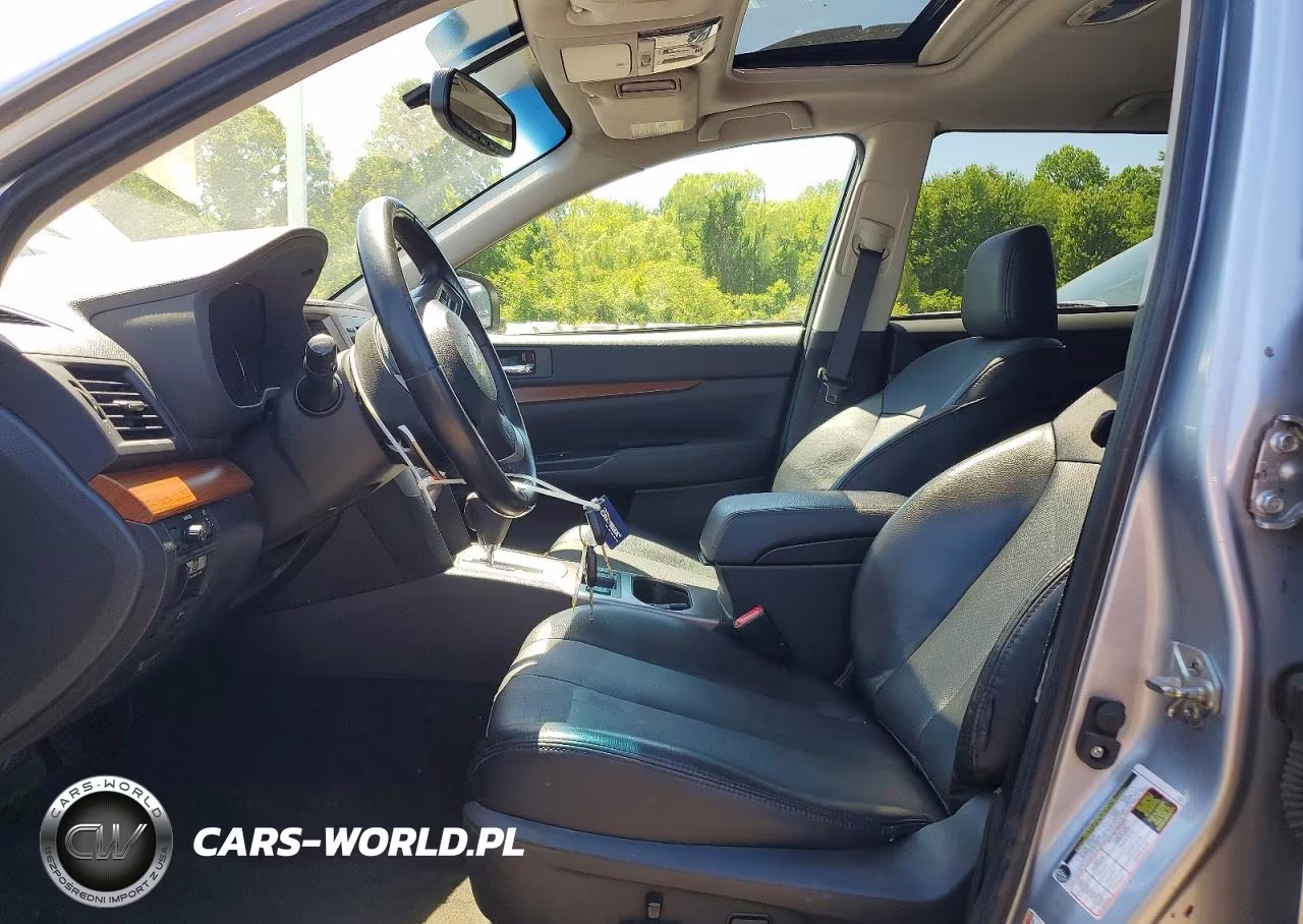 2014 Subaru Outback 3.6R Limited VIN:4S4BRDLC6E2203719 - 7
