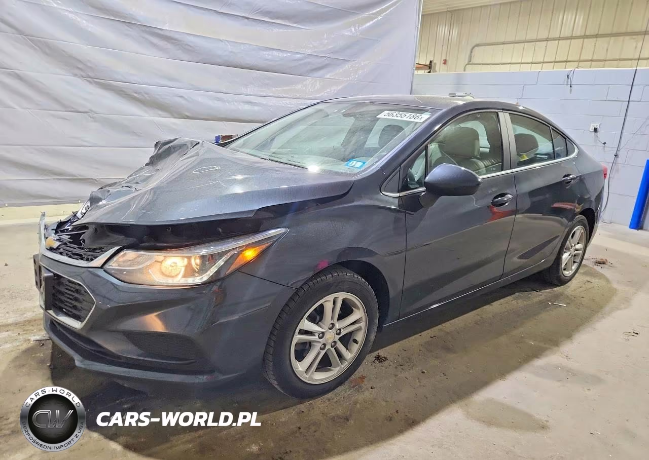 2018 Chevrolet Cruze Lt – zdjęcie 1 z 12