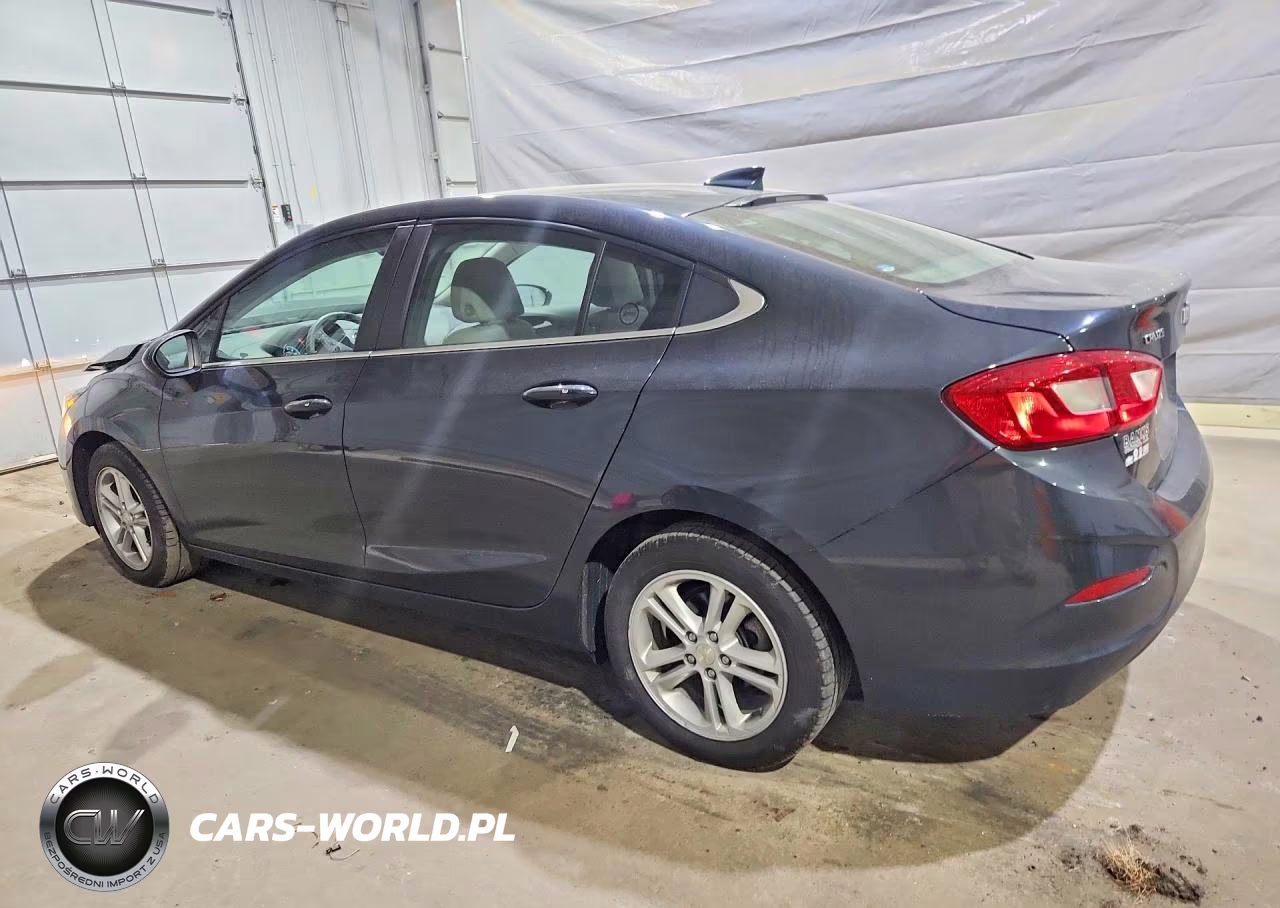 2018 Chevrolet Cruze Lt VIN:1G1BE5SM5J7212157 - 2