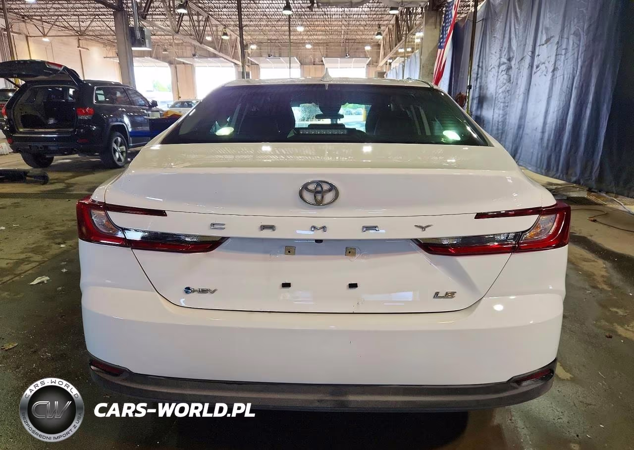 2025 Toyota Camry Le VIN:4T1DAACK4SU129366 - 6