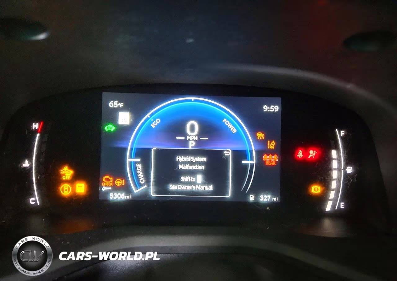2025 Toyota Camry Le VIN:4T1DAACK4SU129366 - 9