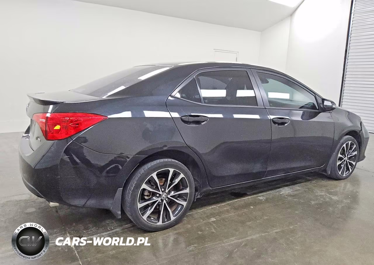 2019 Toyota Corolla Se VIN:5YFBURHE7KP885792 - 3