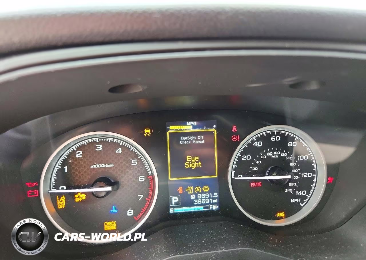 2022 Subaru Forester Premium VIN:JF2SKAEC2NH504488 - 9