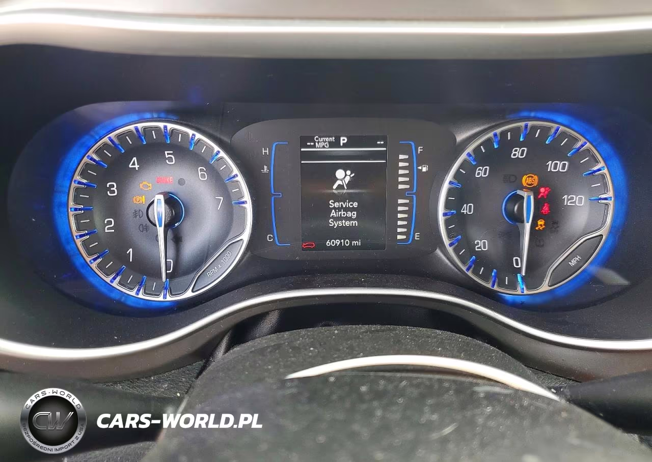 2020 Chrysler Pacifica Touring L VIN:2C4RC1BG3LR269358 - 9