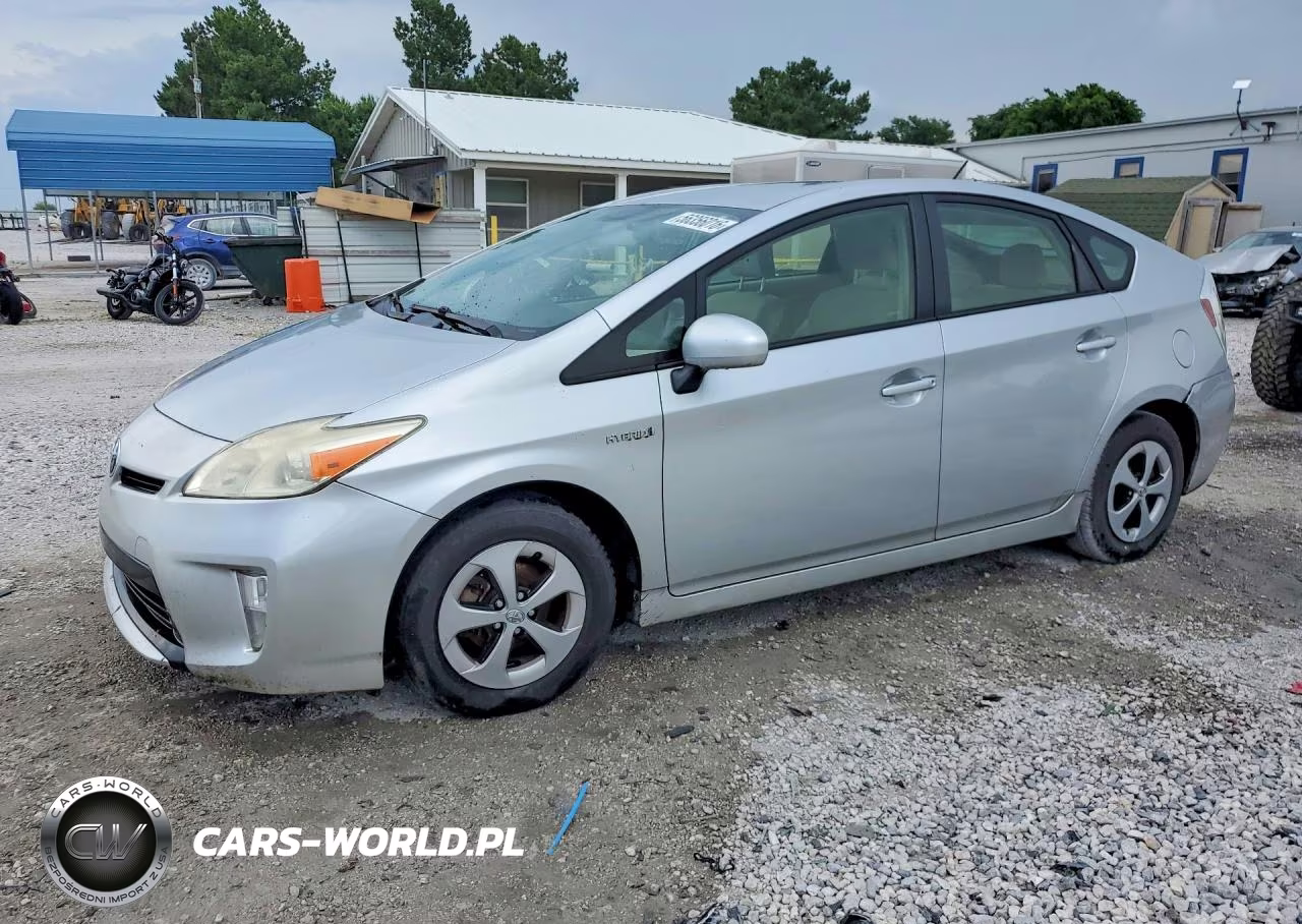 2014 Toyota Prius Two – zdjęcie 1 z 12
