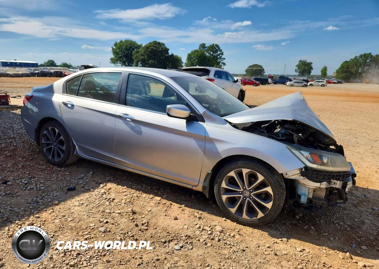 2015 Honda Accord Sport VIN:1HGCR2F54FA091537 - 4