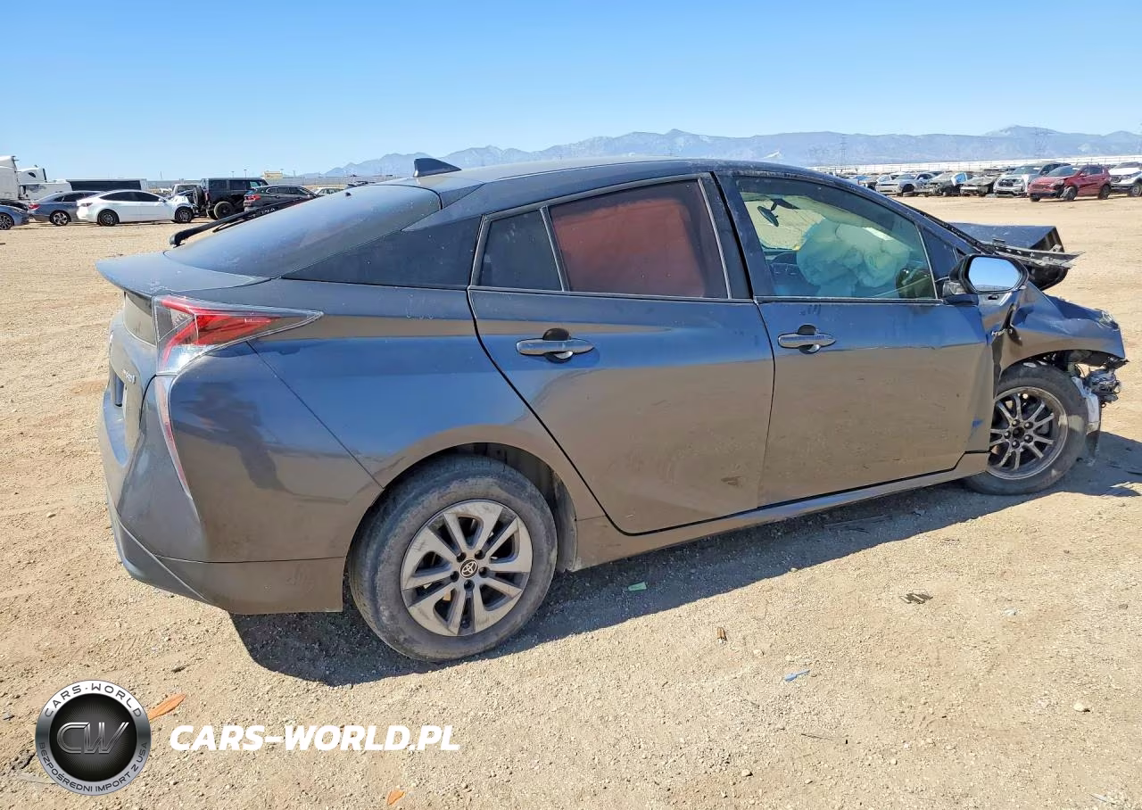 2016 Toyota Prius Three VIN:JTDKARFU9G3027291 - 3