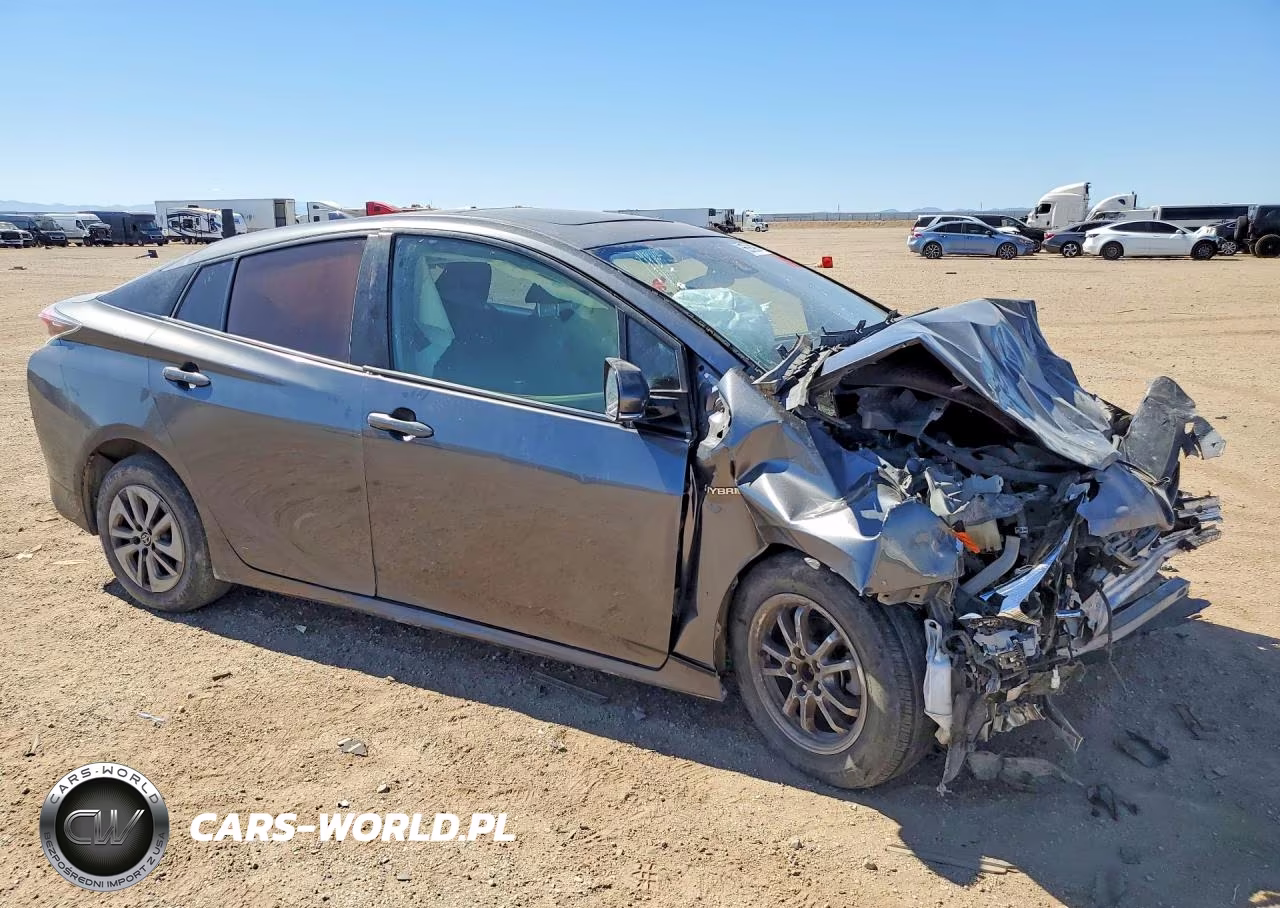 2016 Toyota Prius Three VIN:JTDKARFU9G3027291 - 4