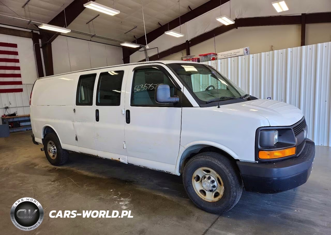 2015 Chevrolet Express G3500 VIN:1GCZGUCF0F1115226 - 4