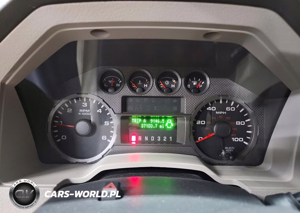 2008 Ford F350 VIN:1FDWF36528ED86203 - 9