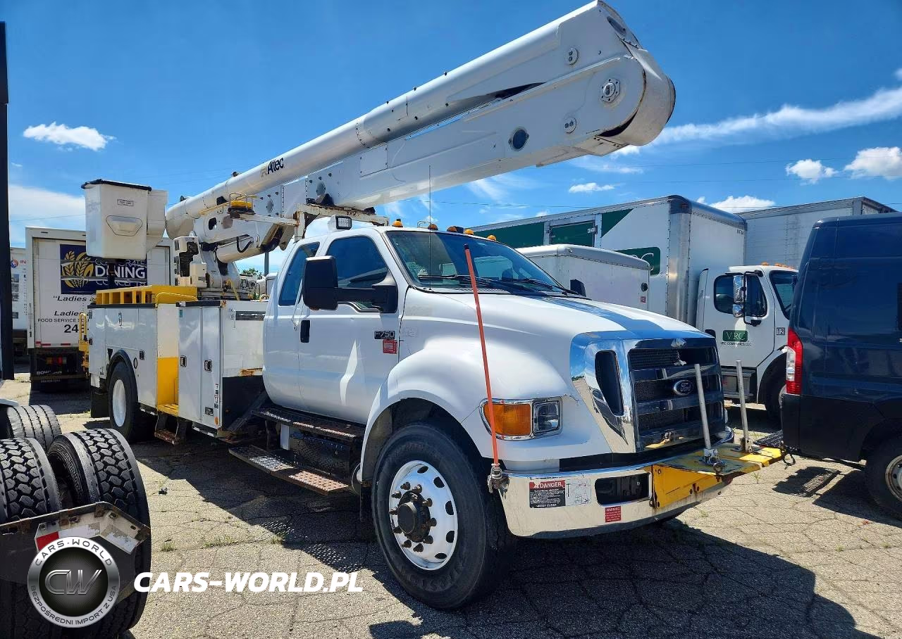 2015 Ford F750 Super Duty VIN:3FRXX7FKXFV638576 - 4