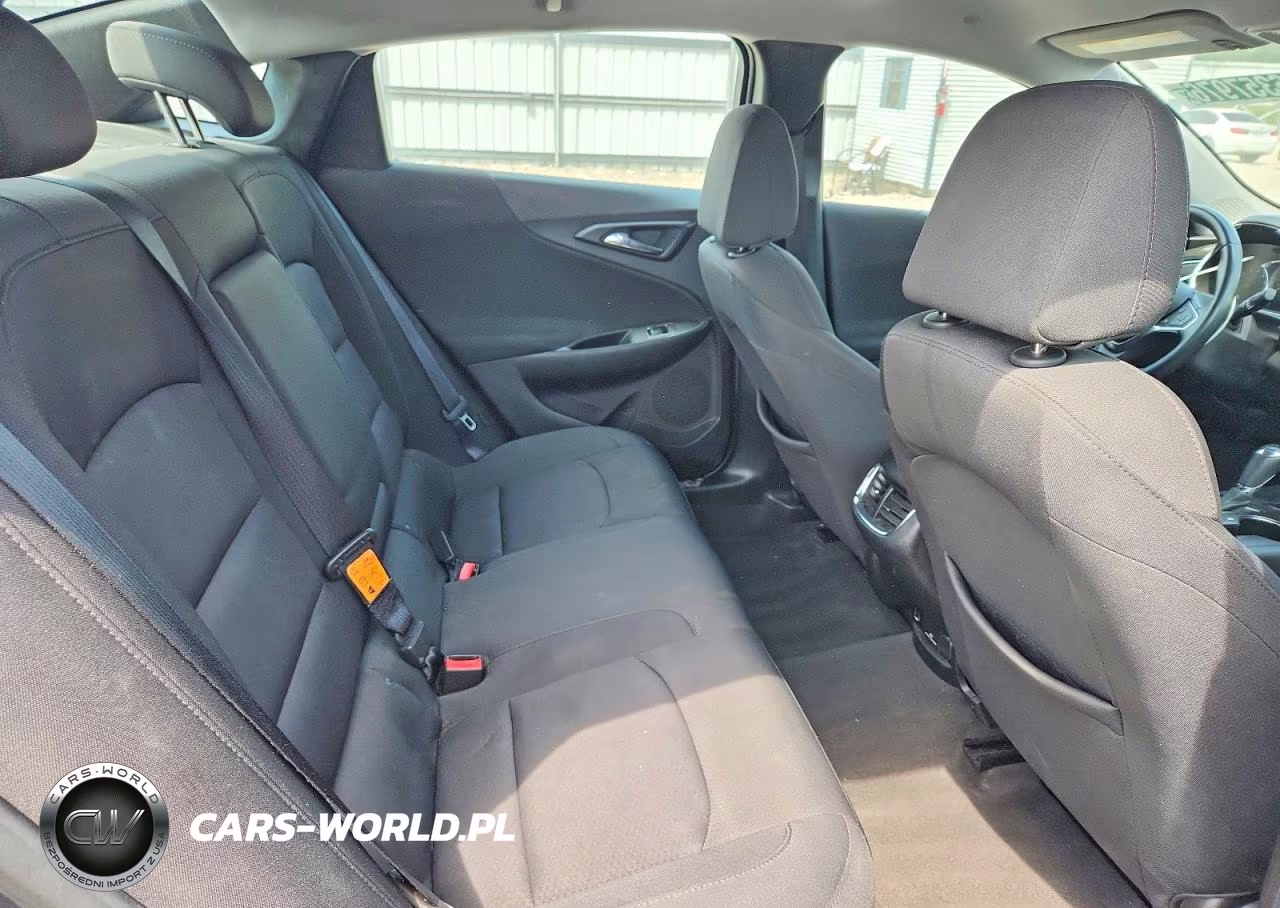 2018 Chevrolet Malibu Lt VIN:1G1ZD5ST1JF145345 - 10