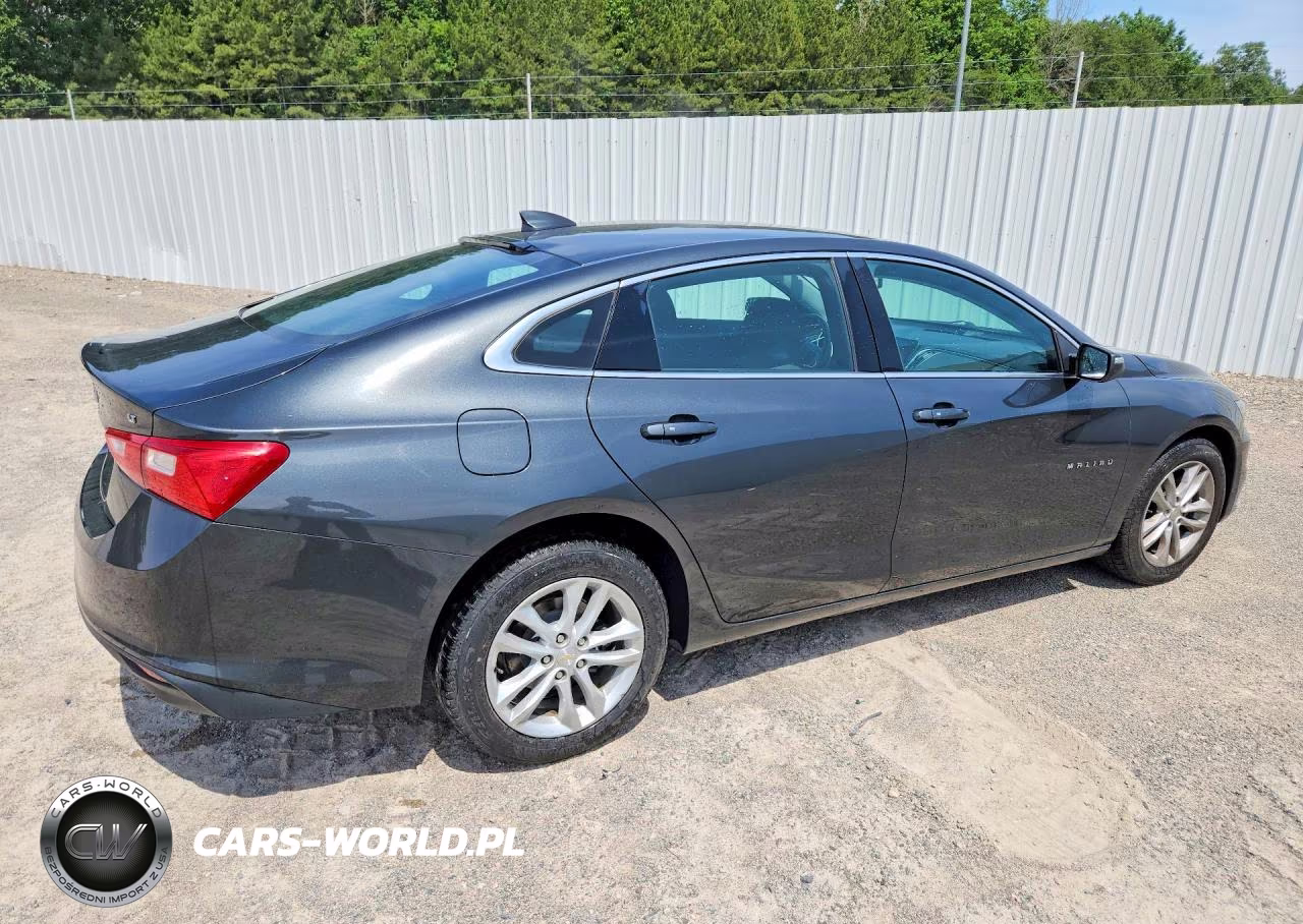 2018 Chevrolet Malibu Lt VIN:1G1ZD5ST1JF145345 - 3